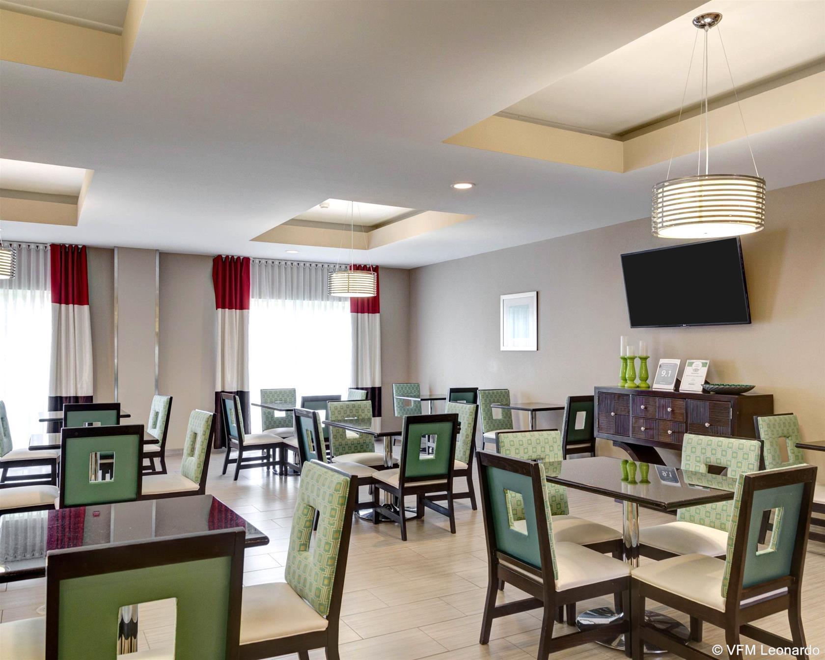 Mainstay Suites Denham Springs - Baton Rouge East Екстериор снимка