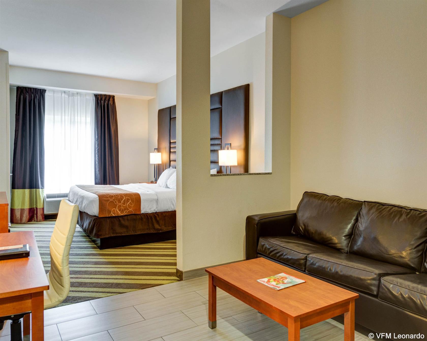 Mainstay Suites Denham Springs - Baton Rouge East Екстериор снимка