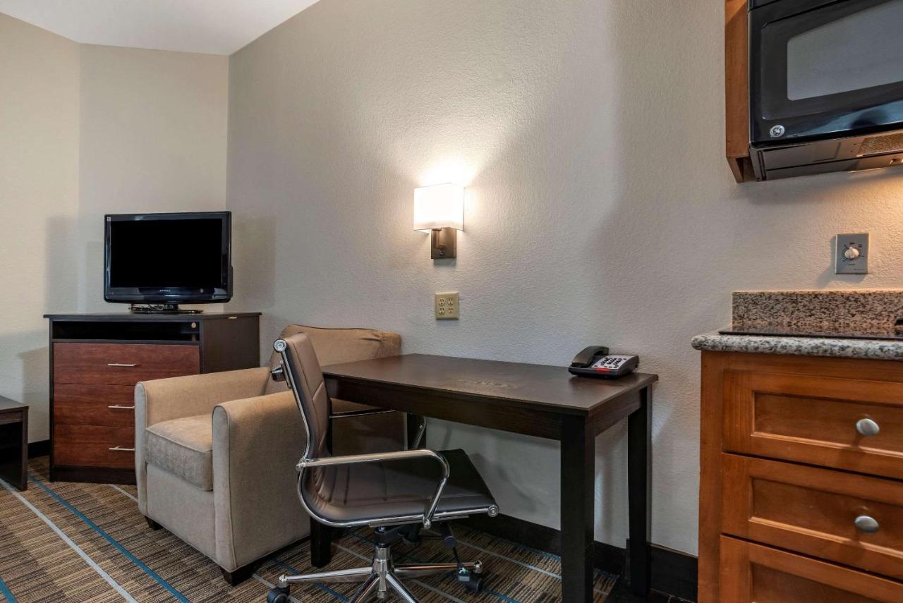Mainstay Suites Denham Springs - Baton Rouge East Екстериор снимка